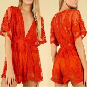 NWT HONEY PUNCH romper red